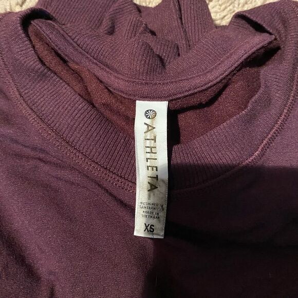 Athleta coaster luxe sweatshirt - Picture 6 of 6